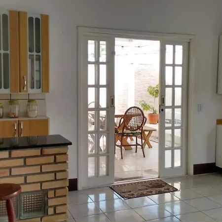 Casa com piscina em Ubatuba-3